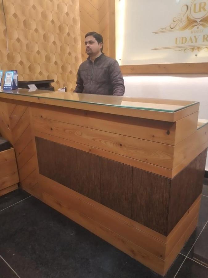 Hotel Uday Raj By Wb Inn อัครา ภายนอก รูปภาพ