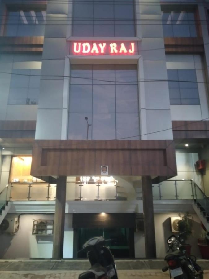 Hotel Uday Raj By Wb Inn อัครา ภายนอก รูปภาพ